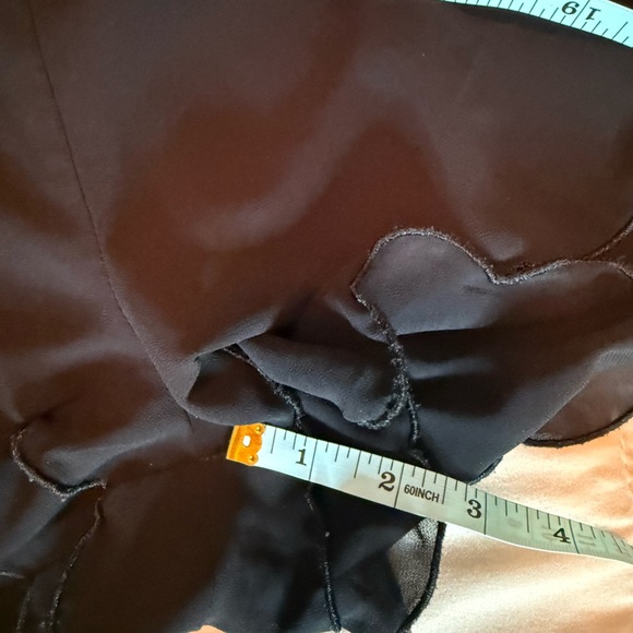 Fashion Magazine Black Women's Shorts - Picture 6 of 8